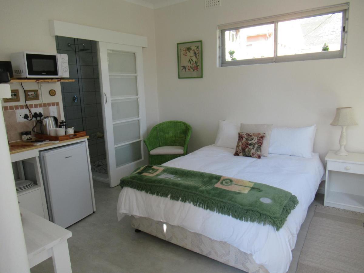 Hotel Royal@Sea2 Muizenberg Esterno foto